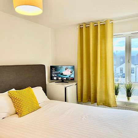 Luxury Rooms In Furnished Guests-Only House Free Wifi West Thurrock Grays Экстерьер фото